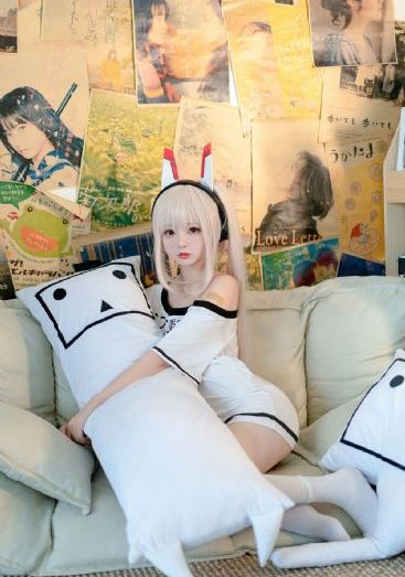 欧美的胸罩广告_1080P免费在线播放