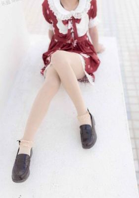 美女秘无内衣内裤网站_BD国语高清完整版播放