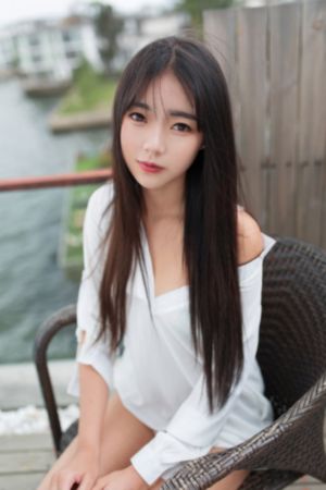2020欧美头像女高冷_720免费播放