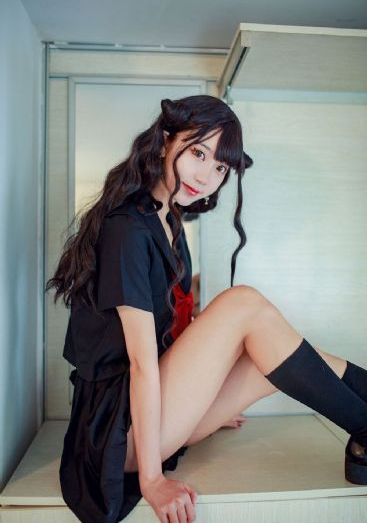 欧美牛仔外套怎么搭配_最近国语在线观看