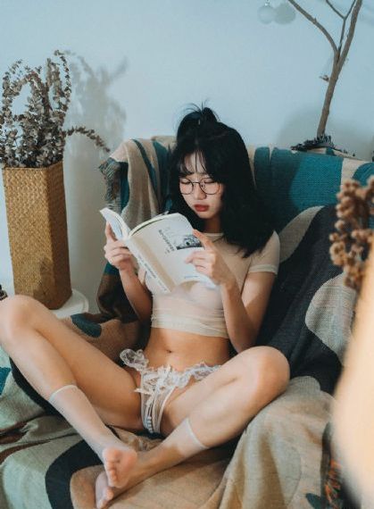 草莓国产视频免费观看_1080P高清在线观看
