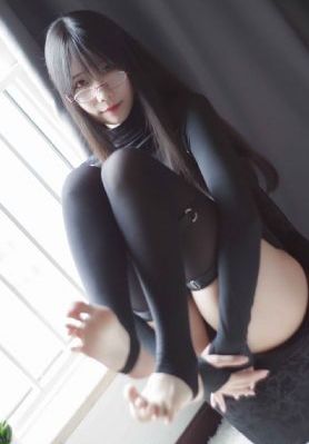人妻夜夜添灬丰满老师好紧h漫画_720免费观看超清