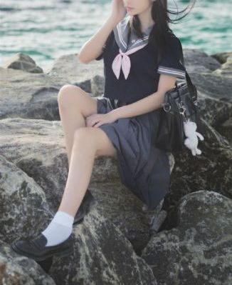女生头像欧美黑白头像_4K电影在线看